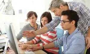MFE: 47,8 milioane de euro pentru programele  de învăţare la locul de muncă