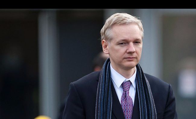 O instanţă de apel din Suedia menţine mandatul de arestare împotriva lui Assange