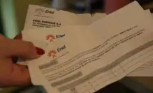 Factura energetică consumă 30% în medie din bugetul unei familii