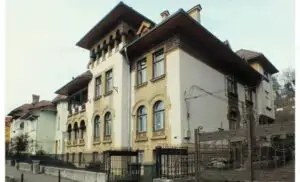 Proprietarii clădirilor istorice vor putea să le renoveze cu bani de la primărie