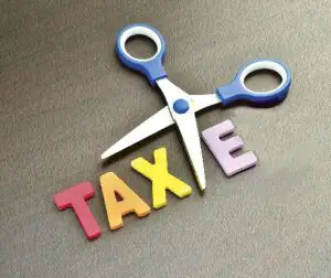 Se supraîncălzește economia din cauza reducerii taxelor? Nici vorbă!
