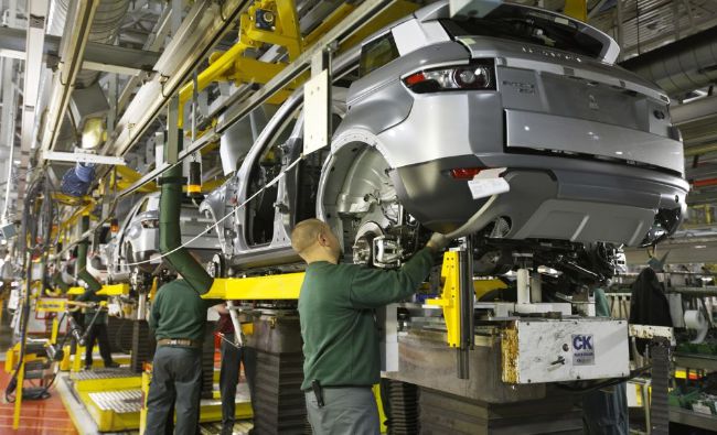 Jaguar Land Rover va produce pentru prima dată mașini în afara Marii Britanii. La Nitra, în Slovacia