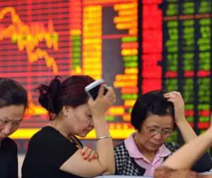 Evoluţii financiar-bancare şi bursiere – China, Grecia şi prăbuşirea Twitter aduc instabilitate pe burse