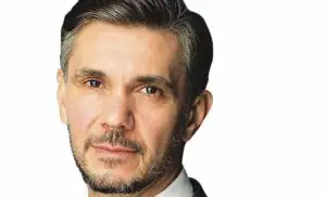 Corupție și neputință