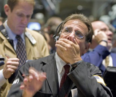 Evoluţii financiar-bancare şi bursiere – Prăbuşirea aurului provoacă panică pe pieţe!