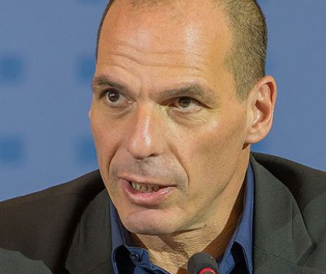Varoufakis îşi explică Planul B. El intenţiona să soluţioneze deficienţele provocate de criza de lichidităţi