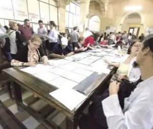 Din 2016, cresc taxele pentru casele proprietăţi personale