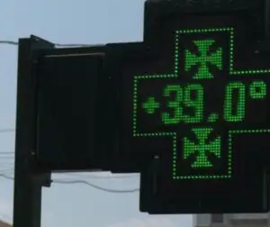 Cod Galben de caniculă în 31 de judeţe şi Bucureşti