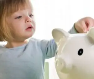 Alocațiile ar putea crește în fiecare an. Anunț imens pentru copiii din România
