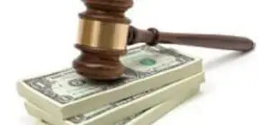 Sindicaliştii BNS au încheiat acţiunea de protest, delegaţia a fost primită de un consilier