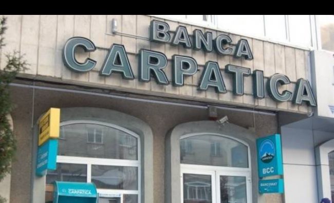Banca Comercială Carpatica a închis 34 de unităţi şi a dat afară 240 de angajaţi, în 2016