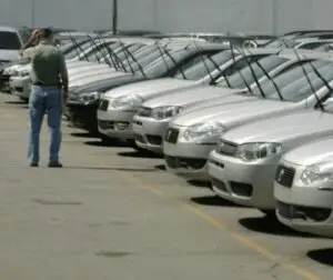 Creştere cu 7,8% a comerţului cu vehicule