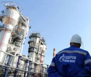 Rubla depreciată a ţinut sus profitabilitatea Gazprom