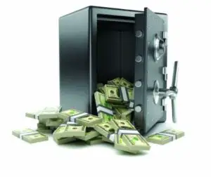 Economiile românilor, recompensate cu dobânzi mici, alimentează foamea statului