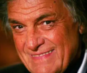 Scrisoarea falsă atribuită actorului Florin Piersic este un editorial al publicaţiei Capital