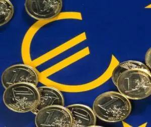 Peste un miliard de euro pentru autorităţile locale