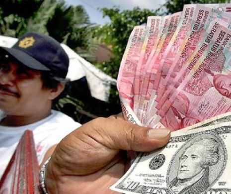 Moneda Indoneziei se prăbuşeşte până la minimele crizei asiatice