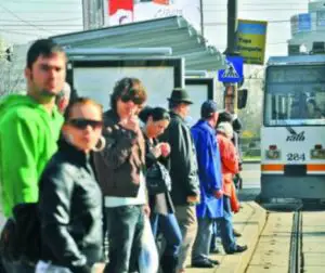 RATB vrea să majoreze tarifele! Regia cere Primăriei gratuitate numai pentru pensionarii care au sub 1500 lei