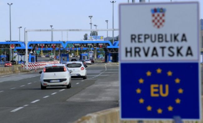 Croaţia majorează salariul minim şi numărul de licenţe pentru angajaţii străini