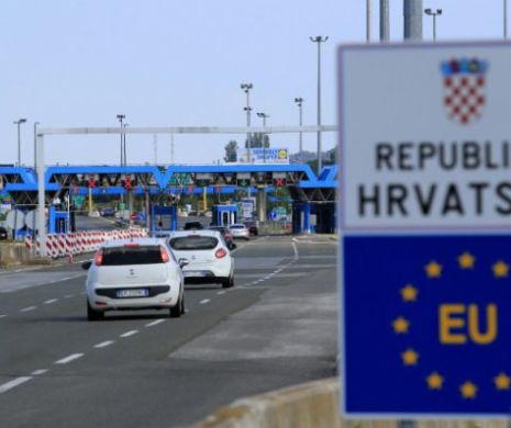 Autorităţile croate anunţă că ar putea închide complet traficul la frontieră