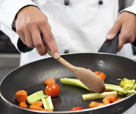 30 de joburi de bucătari în Germania cu leafă de 1.500 euro pe lună