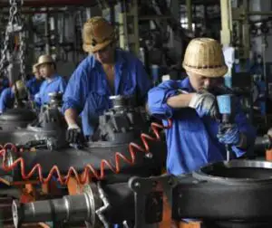 Pieţele, în panică după dezastrul ultimelor date comerciale din China
