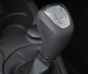 Ce trebuie să ştii despre cutia de viteze robotizată Easy-R de la Dacia