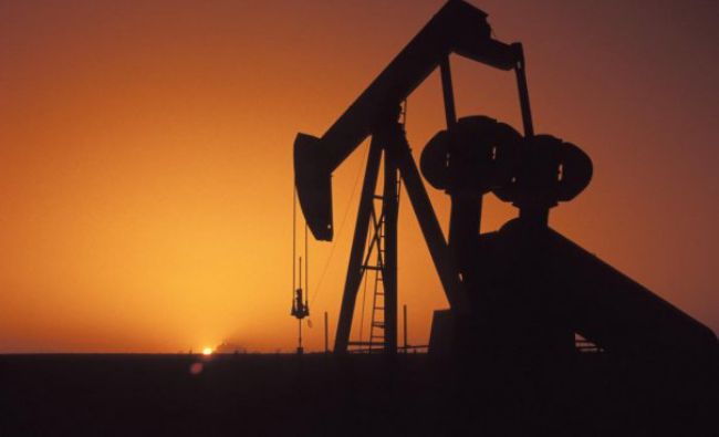 IEA: SUA vor deveni pe termen lung lider mondial în producţia de petrol şi gaze
