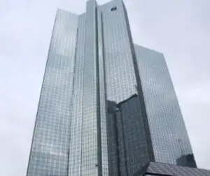 Deutsche Bank pleacă din Rusia