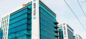 Firma care pune termopane clădirilor de birouri ţinteşte afaceri cu 75% mai mari în acest an