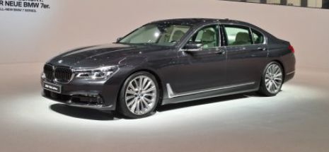 Profitul BMW a depăşit estimările analiştilor în T3, pe fondul majorării cererii pentru SUV-ul X5