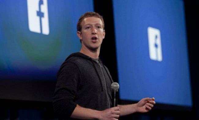 Patronul Facebook neagă o înţelegere secretă cu Donald Trump. Ce i se reproşează lui Mark Zuckerberg