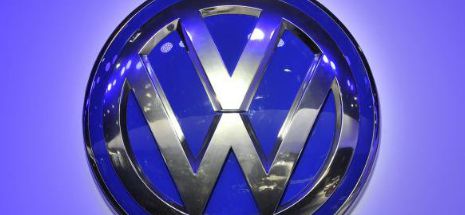 Scandalul emisiilor ar putea reprezenta o ameninţare existenţială pentru Volkswagen