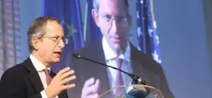 Ambasadorul SUA la UE: Kremlinul urăște acordul TTIP
