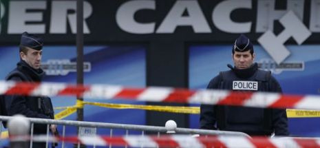 Premierul francez: Terorismul ar putea lovi din nou Franţa, dar şi alte ţări europene