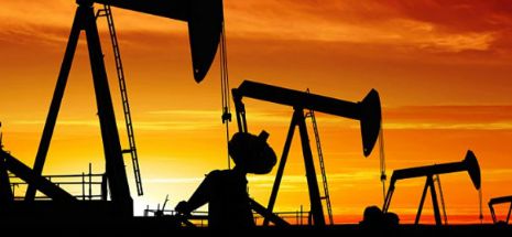 Preţurile petrolului cad sub 43 de dolari barilul. Ultimele evoluţii