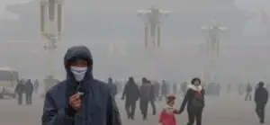 În plin Cod Roșu de poluare, China cumpără AER îmbuteliat din Canada