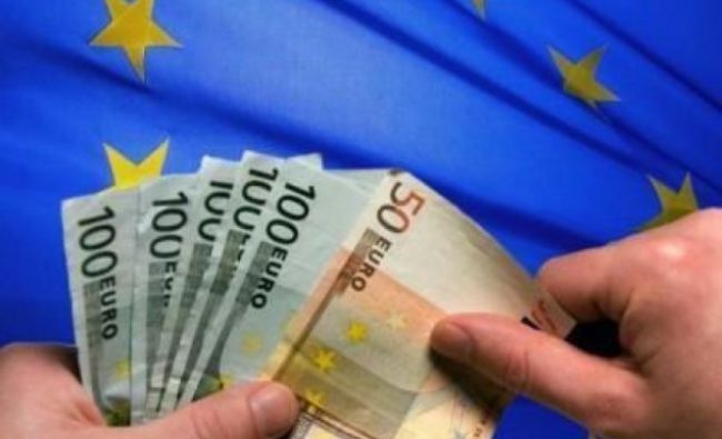 Cum îşi propune Guvernul să mărească nivelul de absorbţie a fondurilor europene