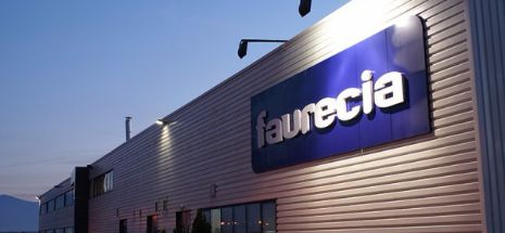 Faurecia a vândut o divizie francezilor de la Plastic Omnium