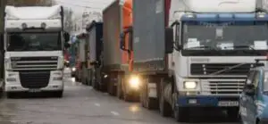 4.000 de vehicule sunt deja în piața Victoriei. Alte 4.000 așteaptă pe Centura Bucureștiului
