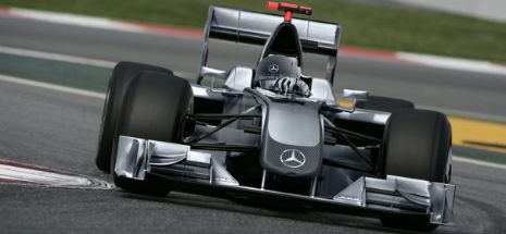 Formula 1: Mercedes îl acuză pe unul dintre inginerii săi de trafic de date confidenţiale