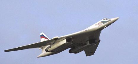 Rusia, amenințări la adresa SUA: Avioane rusești interceptate de aviația americană lângă Alaska. Continuă jocul de-a șoarecele și pisica VIDEO