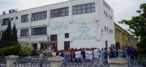 Cea mai renumită fabrică de porţelan din România se va închide