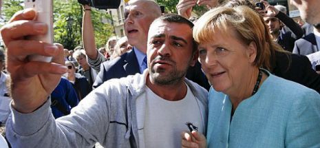 Sondaj: 40% dintre germani vor ca Angela Merkel să demisioneze din cauza politicii sale privind migraţia