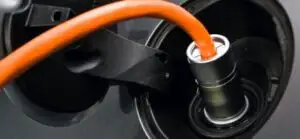 Germania ar putea acorda subvenţii de 5000 de euro pentru stimularea vânzărilor de automobile electrice si hibride