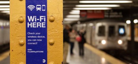 Toate staţiile de metrou din New York, acoperite de internet