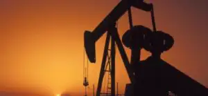 Perspectiva ca petrolul să ajungă la 20 de dolari nu mai pare atât de nebunească