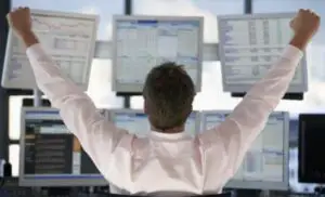 Cursuri gratuite despre bursă pentru a învăța cum să investești (P)