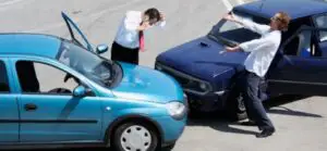 Proiect: Şoferii care nu sunt vinovaţi de accident primesc banii direct de la asiguratori