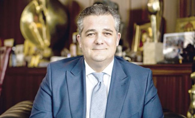 Acţiunile firmei lui Ioannis Papalekas au devenit foarte riscante